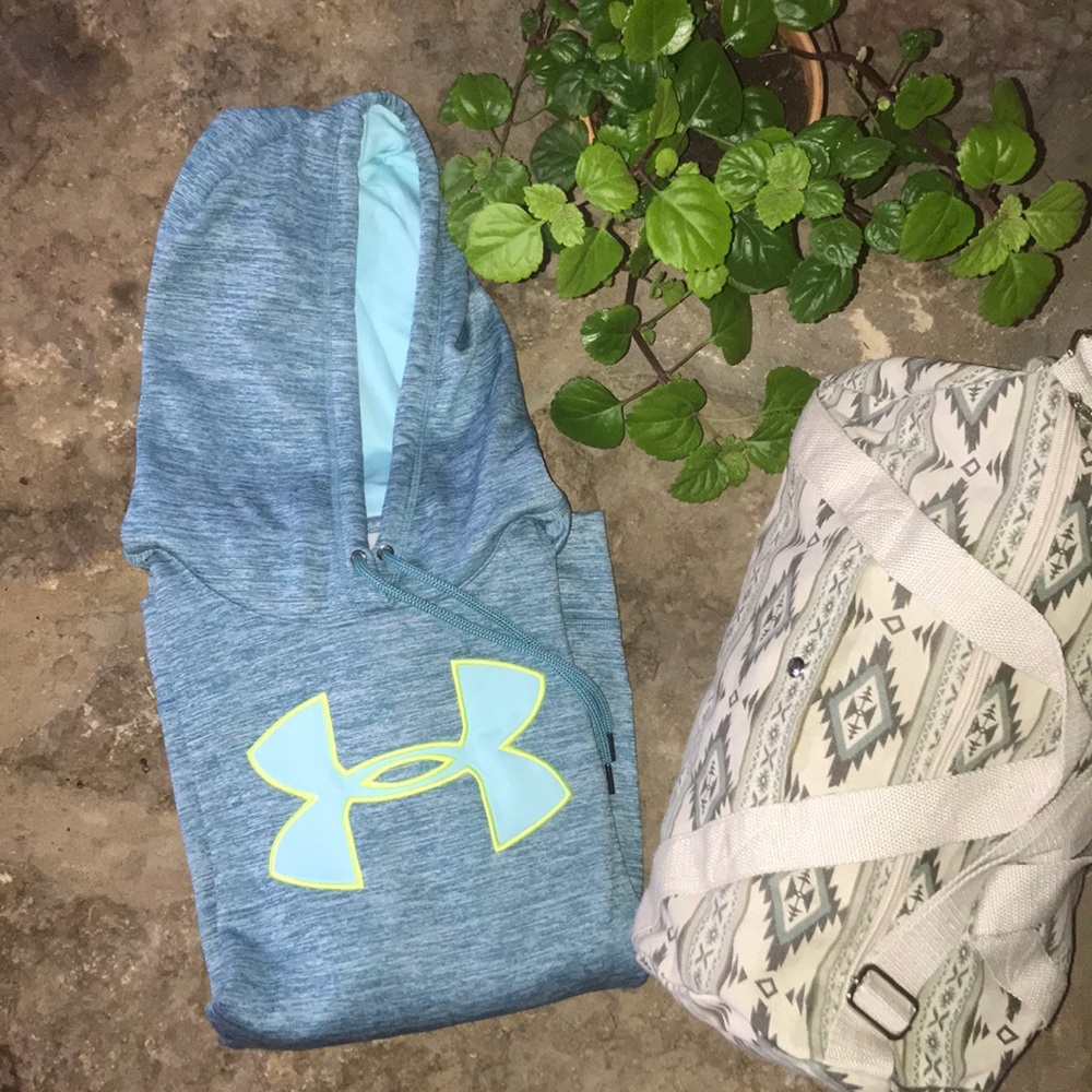 Under Armour hoodie